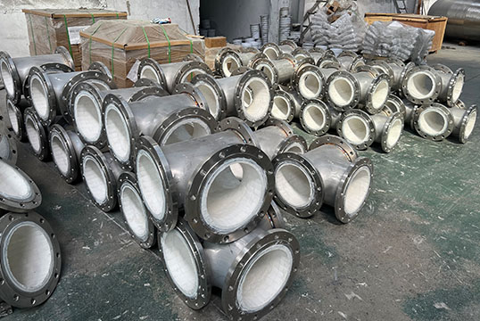 耐磨陶瓷弯头厂家哪家好-这4点思量了吗？？？