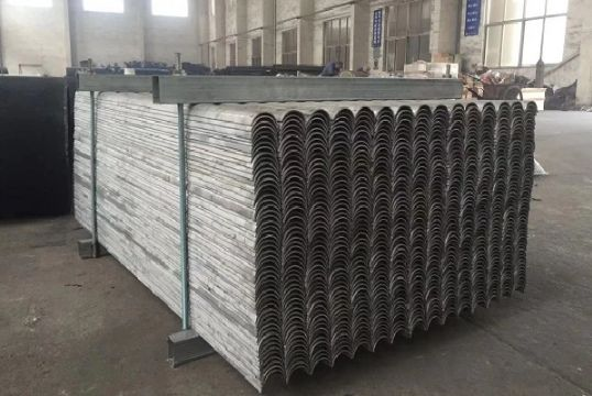 防磨瓦是什么材质？？？？